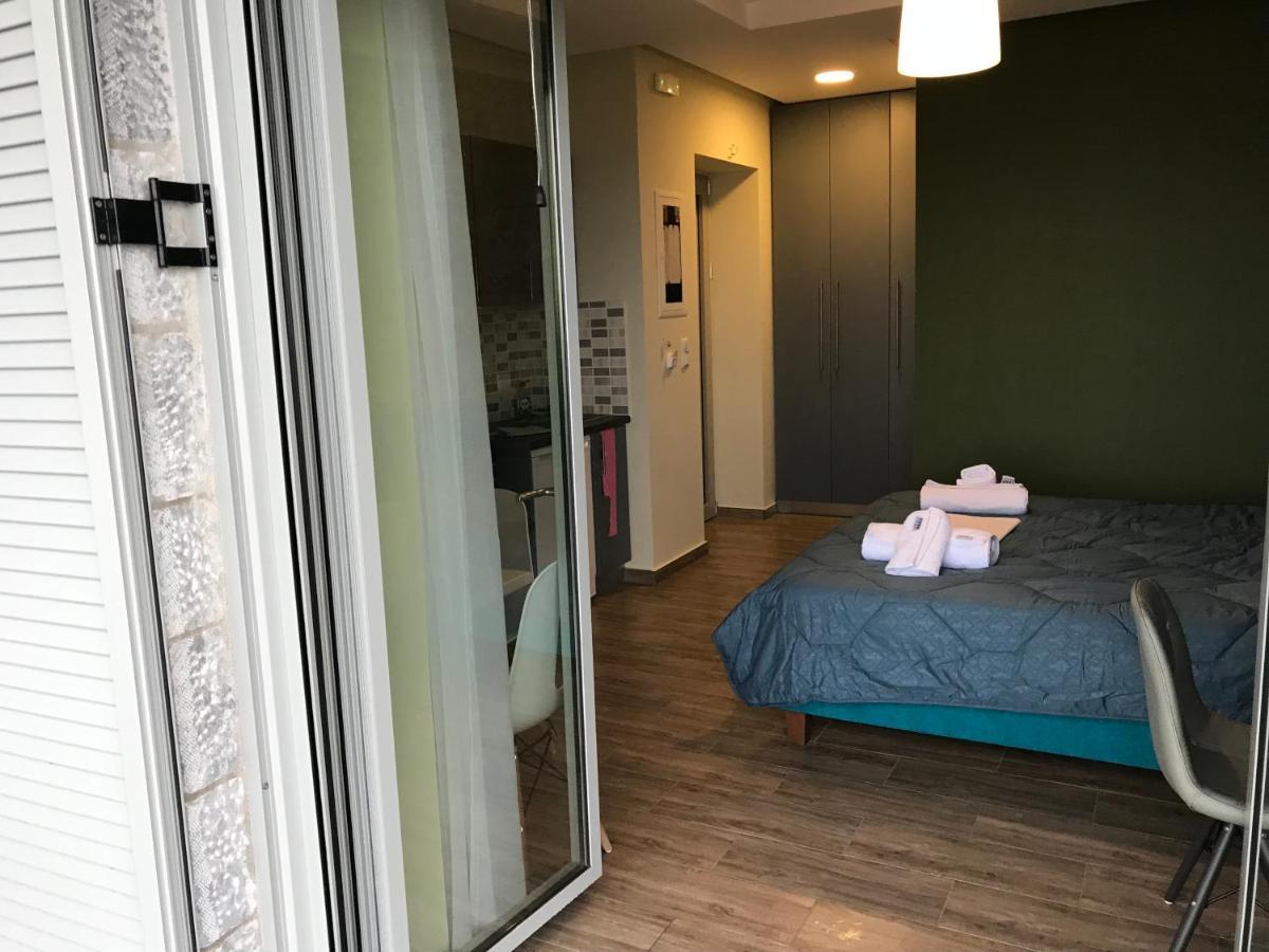 Verga'S Apartments Kalamata Ngoại thất bức ảnh