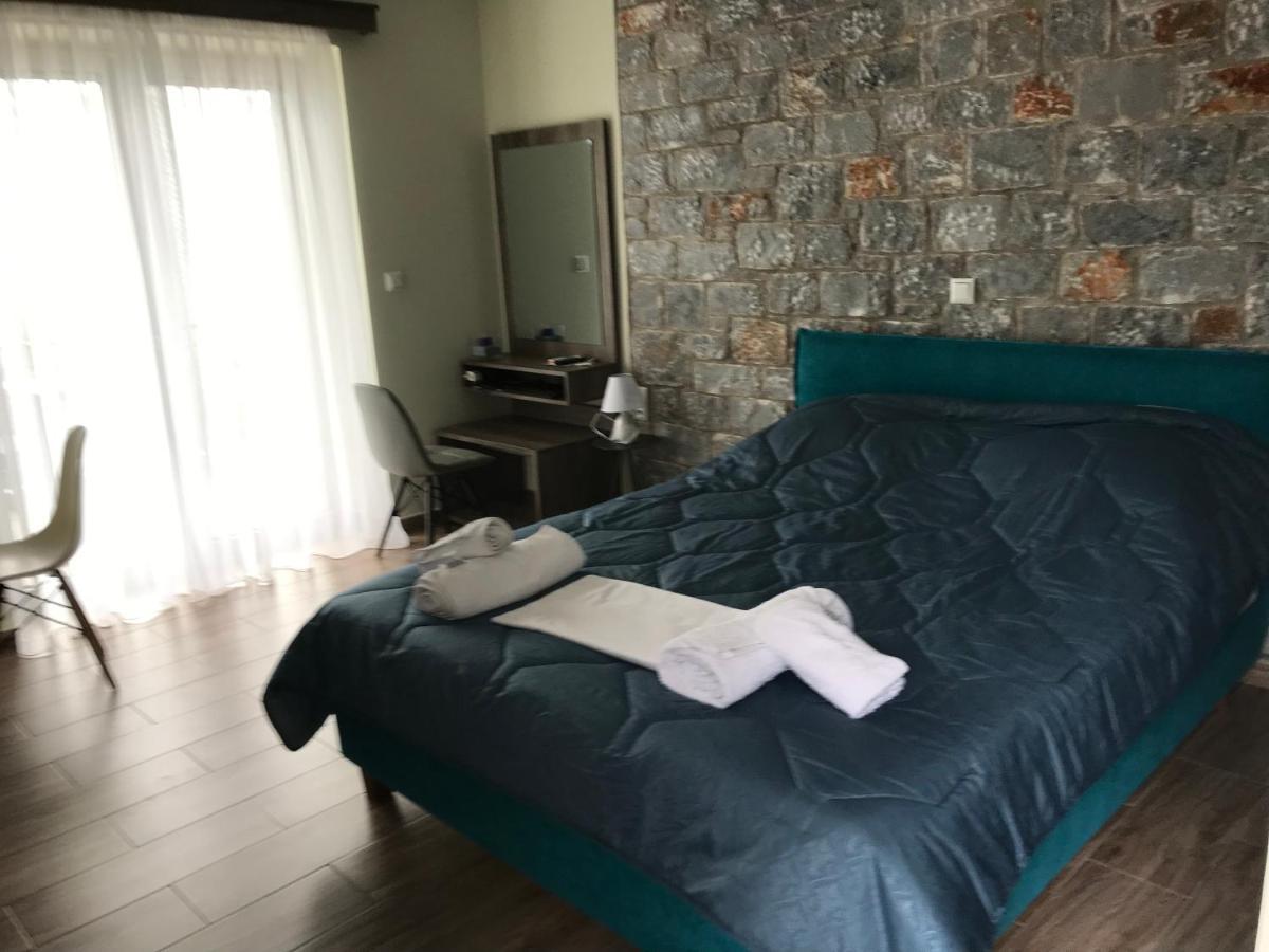 Verga'S Apartments Kalamata Ngoại thất bức ảnh