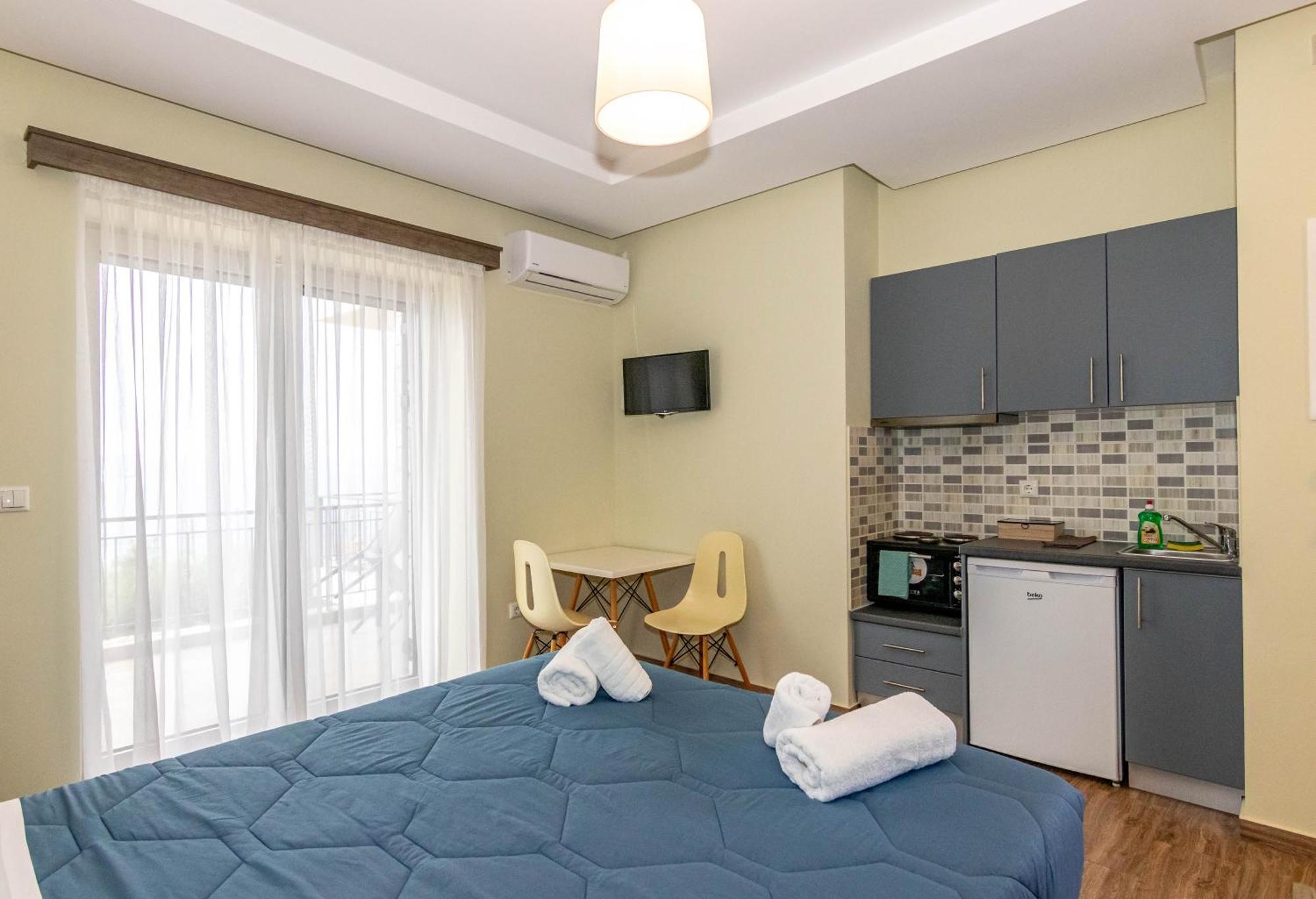 Verga'S Apartments Kalamata Ngoại thất bức ảnh