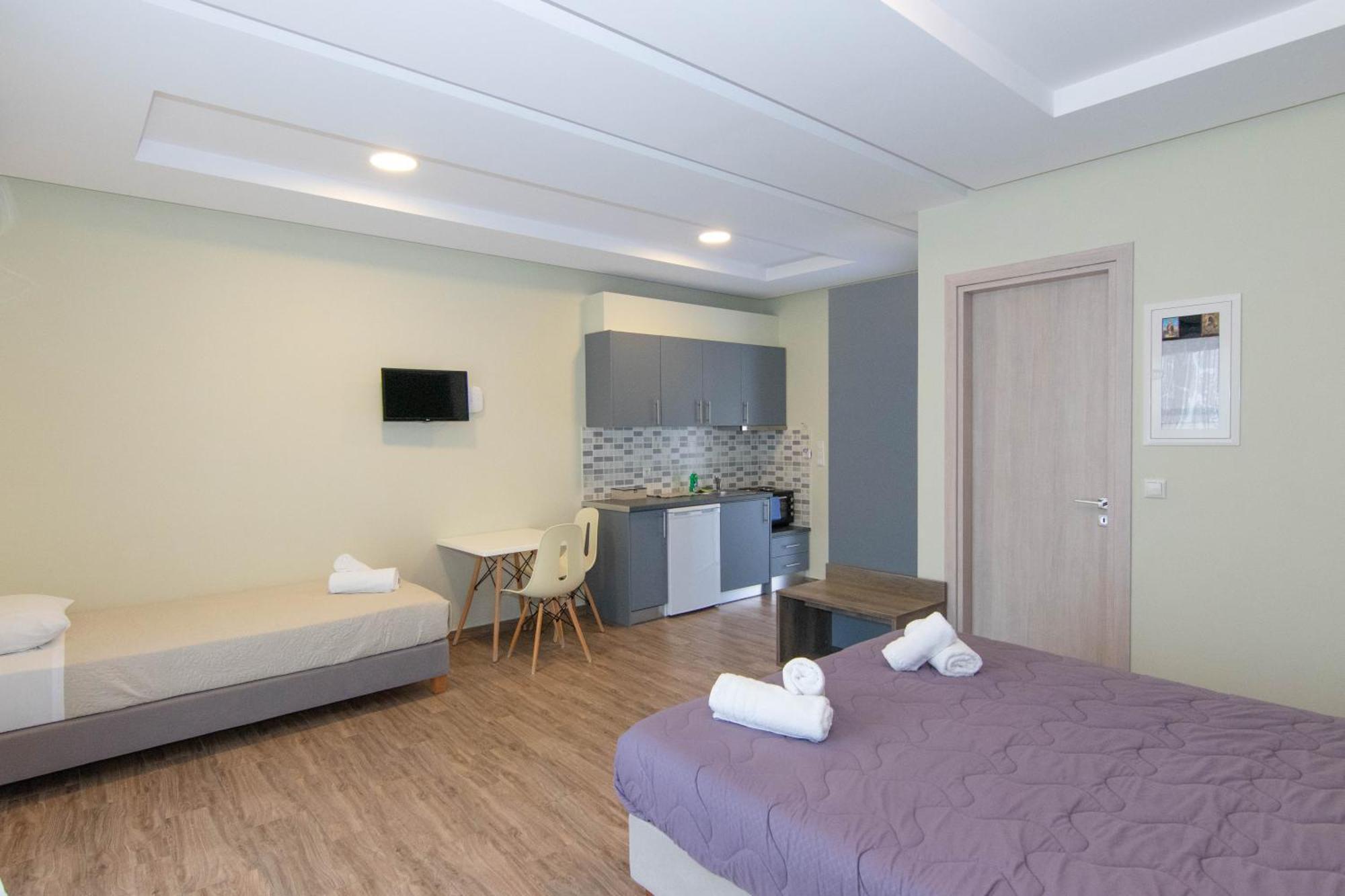 Verga'S Apartments Kalamata Ngoại thất bức ảnh