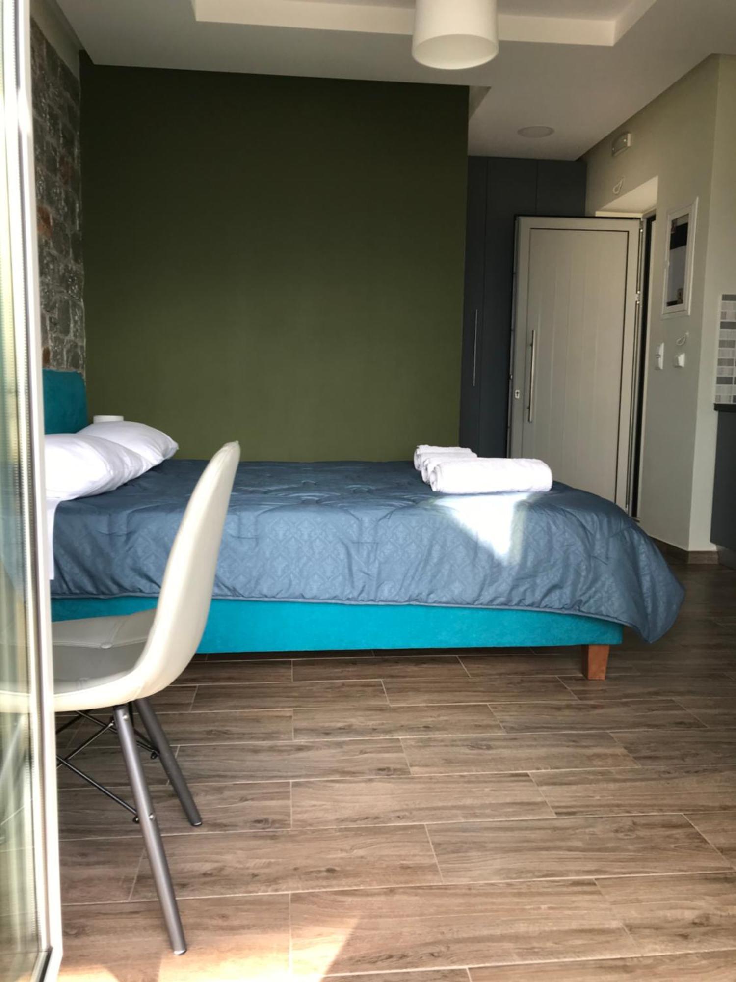 Verga'S Apartments Kalamata Ngoại thất bức ảnh